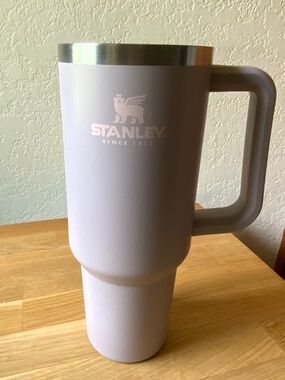 Stanley 40oz Tumbler – Dusty Lilac / Lavender